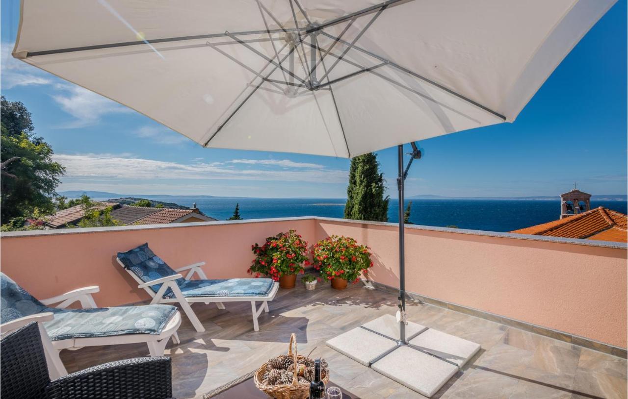 Beautiful Apartment In Stara Baska With Wifi Kültér fotó