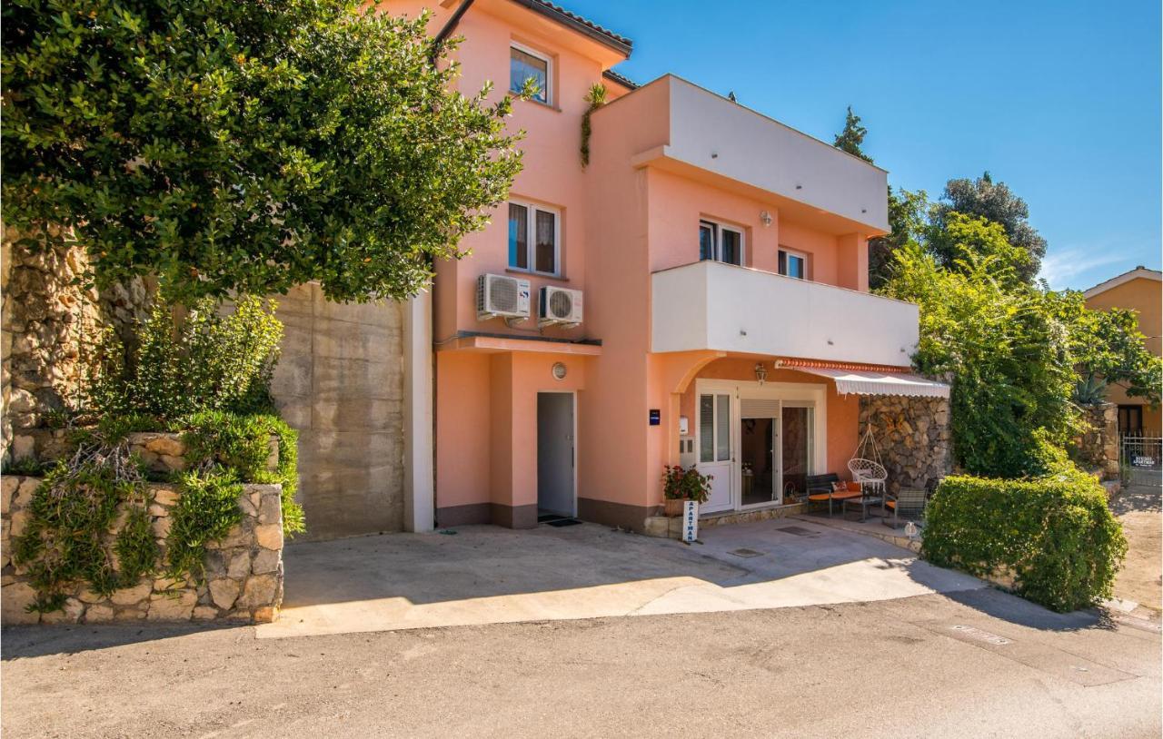 Beautiful Apartment In Stara Baska With Wifi Kültér fotó
