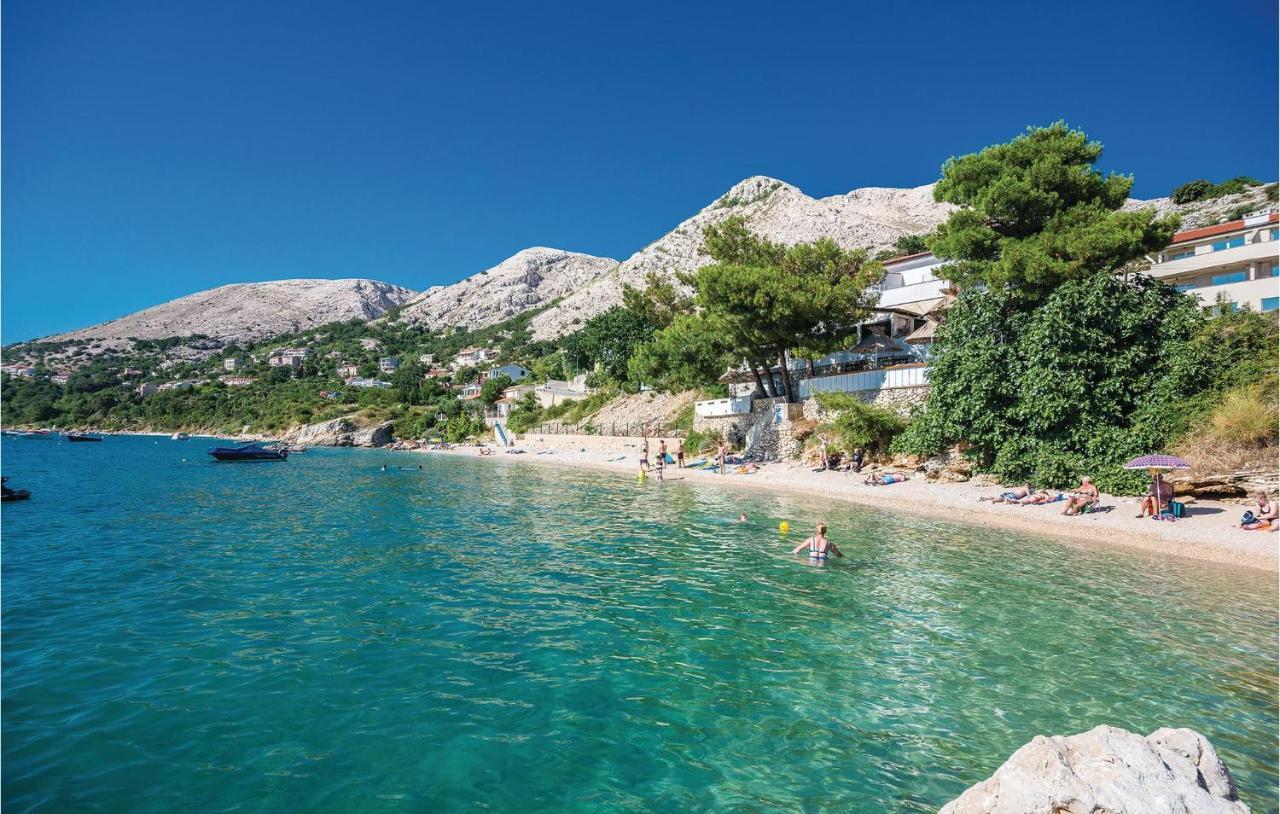 Beautiful Apartment In Stara Baska With Wifi Kültér fotó