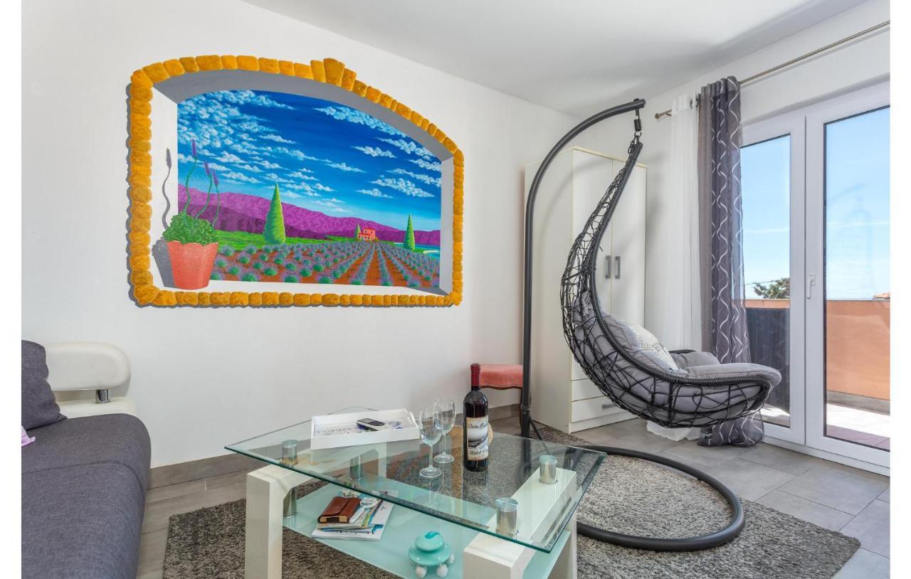 Beautiful Apartment In Stara Baska With Wifi Kültér fotó